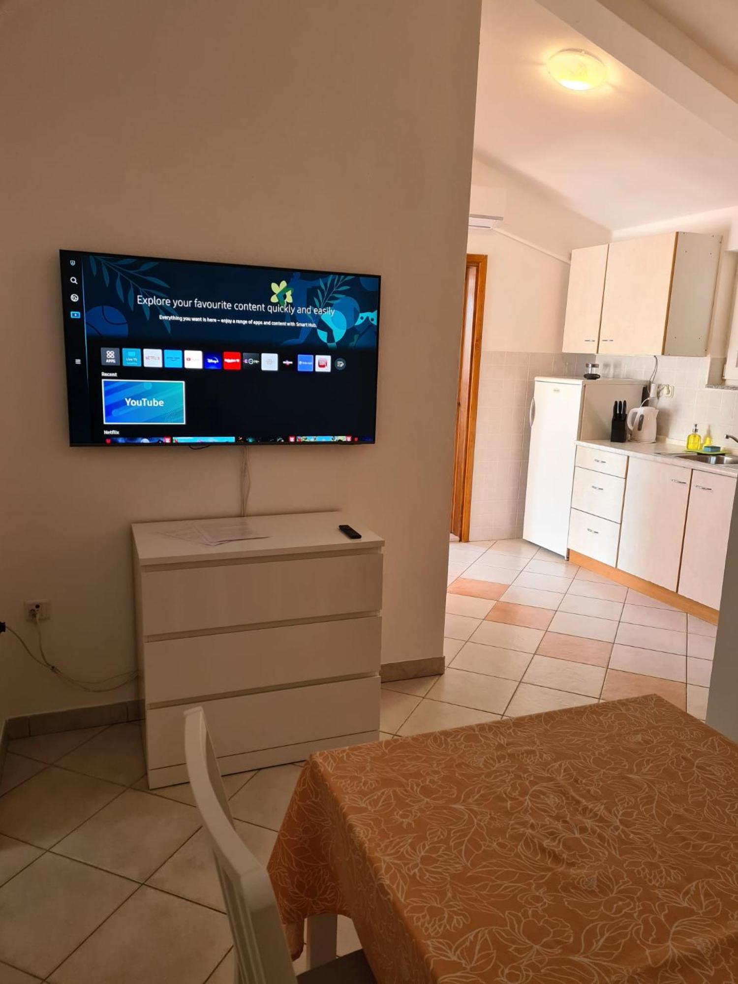 Adria Arba Apartments ราบ ภายนอก รูปภาพ